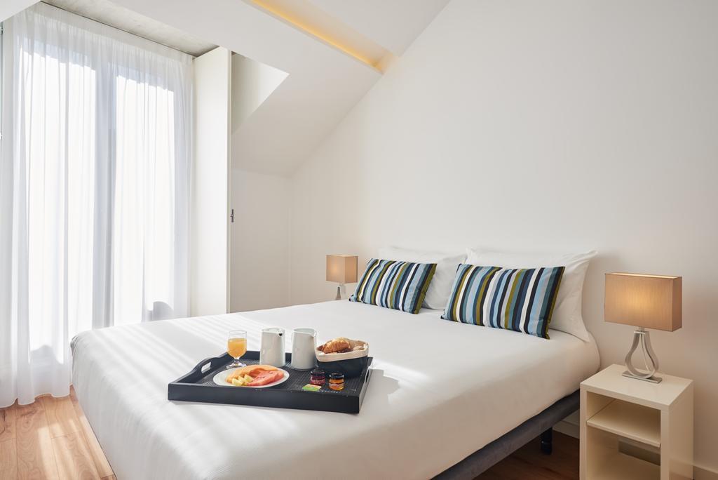 Apartamentos Ponte Nova Porto Luaran gambar