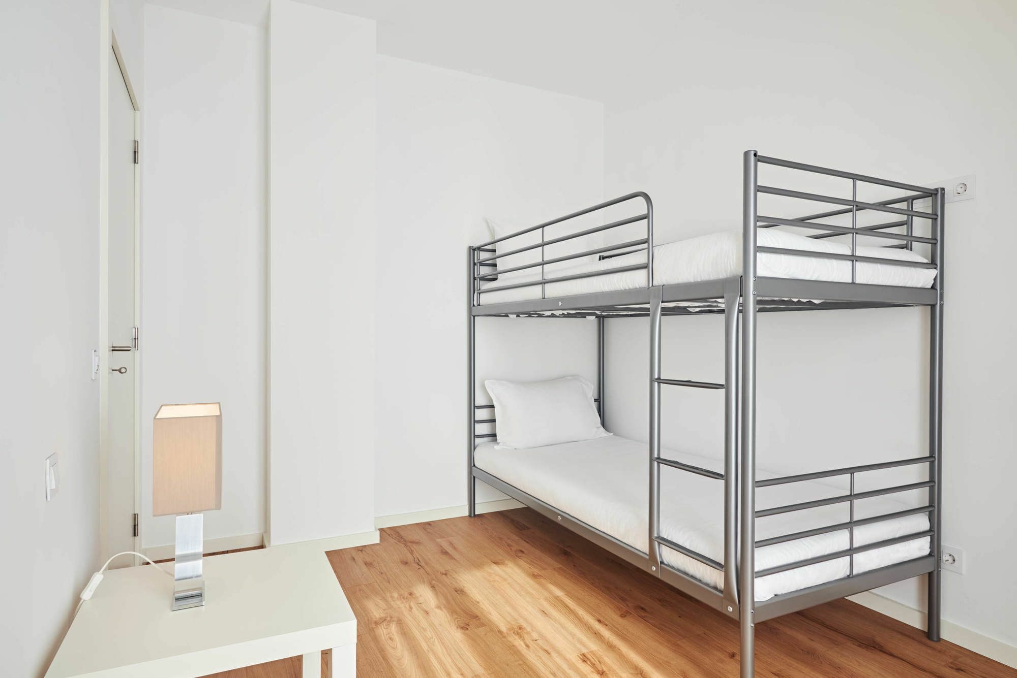 Apartamentos Ponte Nova Porto Luaran gambar